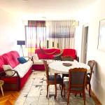 Banesë me qira në Bregun e Diellit