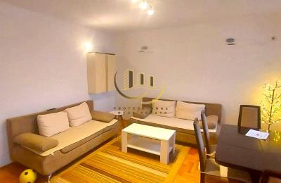 Banesë me qira te Mati 1