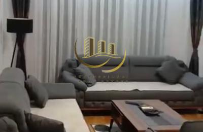 Banesë me qira në Kalabri-Emshir