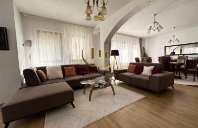 Kat i shtëpis me qira te Qafa