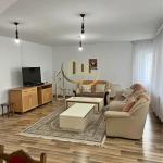 Kat i shtëpis në Bregun e Diellit