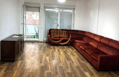 Banesë Zyre me qira te Muhaxherët