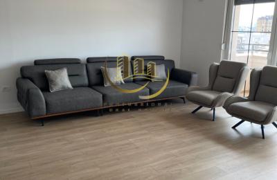 Banesë me qira në Tophane