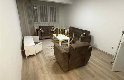 Banesa me qira në Fushë Kosovë