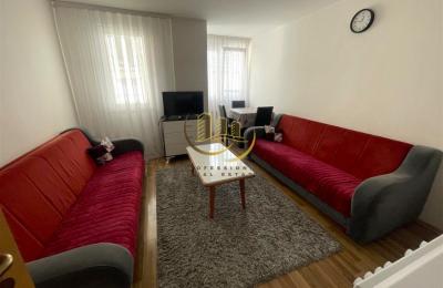 Banesë me qira në Qendër