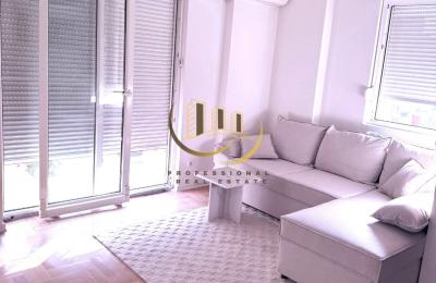 Banesë me qira në Bregun e Diellit