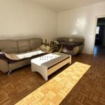 Banesë me qira në Bregun e Diellit