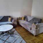 Banesa me qira në Bregun e Diellit