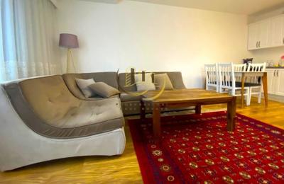 Banesë me qira në Tophane