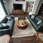 Kat i shtëpis me qira në Bregun e Diellit