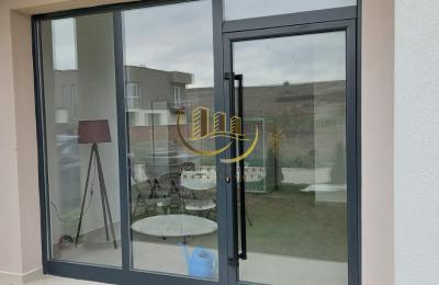 Lokal me qira në Kalabri