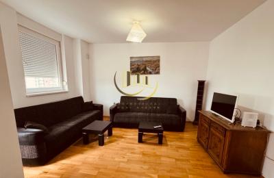 Banesë me qira në Bregun e Diellit