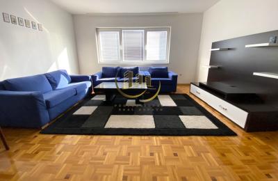 Banesë me qira në Rrugën C