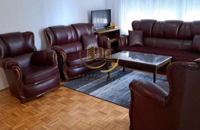 Banesë me qira në Qendër