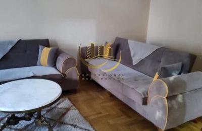 Banesa me qira në Bregun e Diellit