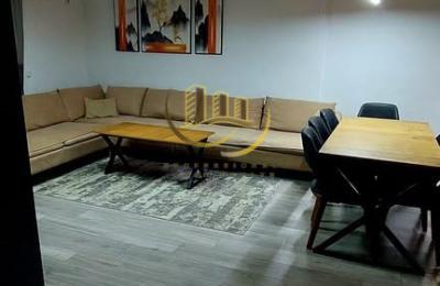 Banesa me qira në Tophane