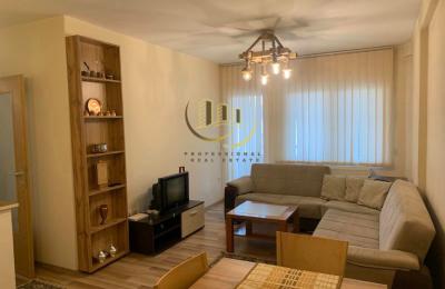 Banesa me qira në Tophane