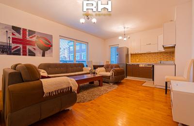 Banesë 85m² me QIRA në Mati 1