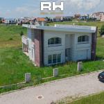 Shtëpi 420m² në SHITJE në Veternik