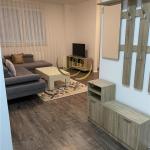 Banesa me qira në Bregun e Diellit