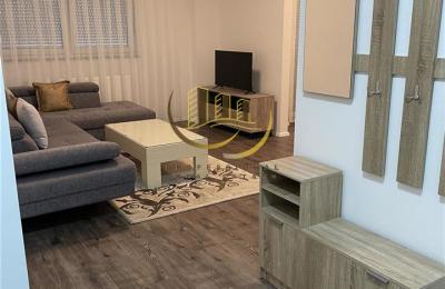 Banesa me qira në Bregun e Diellit