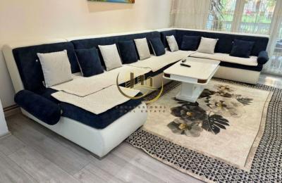 Banesë me qira në Bregun e Diellit