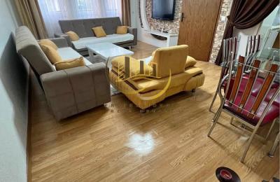 Banesë me qira në Qendër