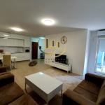 Banesa me qira në Mati 1