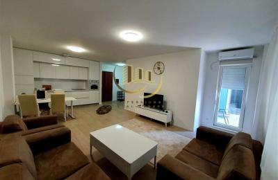 Banesa me qira në Mati 1