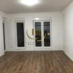 Banesa me qira në Rrugën C