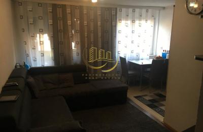 Banesë me qira në Bregun e Diellit