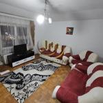 Banesë Zyre me qira te 4 Llullat