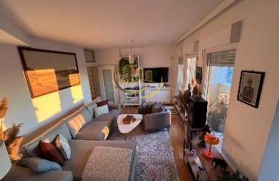 Banesë me qira te Rruga B