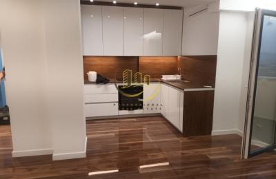 Banesë me qira në Bregun e Diellit