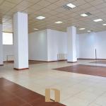 Lokal/Zyre Me Qera Në Qendër – Afer Kuvendit, Prishtinë