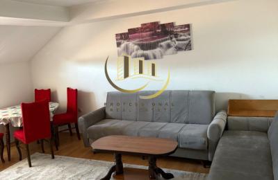 Kat i shtëpisë me qira në Bregun e Diellit