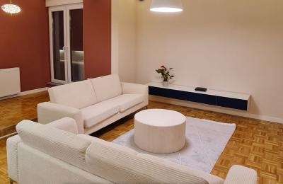 PENTHOUSE ME QERA NË VETERNIK