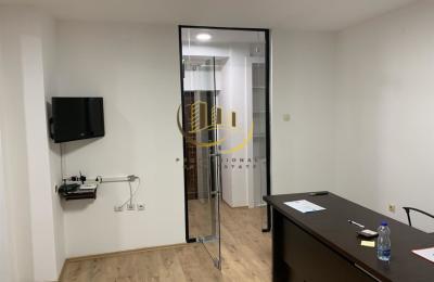 Banesë Zyre me qira në Ulpianë