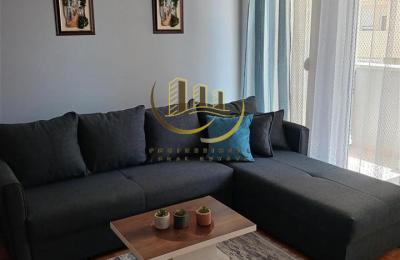 Banesa me qira në Tophane