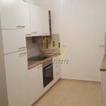 Banesë Zyre me qira te Rruga B