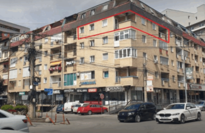 Ringa (Shitet Banesë në rr. Rexhep Bislimi – Përballë Furrës Elita)16/25