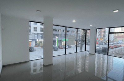 Ringa (Lokal me qira në Ferizaj – Rr.Reçakut)10/25