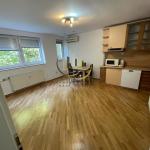 Zyre me qira në Ulpianë