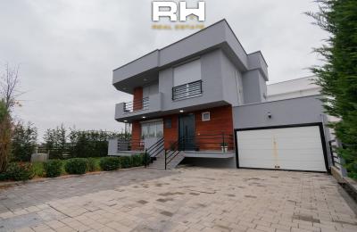 Shtëpi 240m² me QIRA te Lagjja Jonë, Çagllavicë