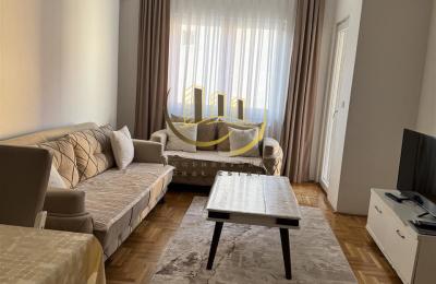 Banesa me qira në Kalabri – Emshir