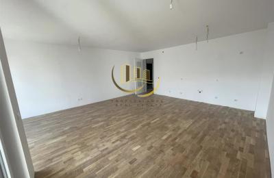 Banesë Zyre me qira te Prishtina e Re