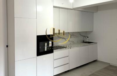 Banesë me qira në Bregun e Diellit