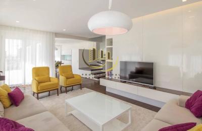 Banesë Duplex me qira në Pejton