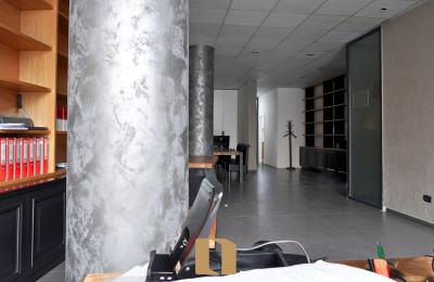 Zyrë/Lokal 103M2 Me Qera Në Qendër