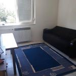 Ipet me qira banesa 3 dhomëshe 65m2 kati 1 në lagjen Ulpianë